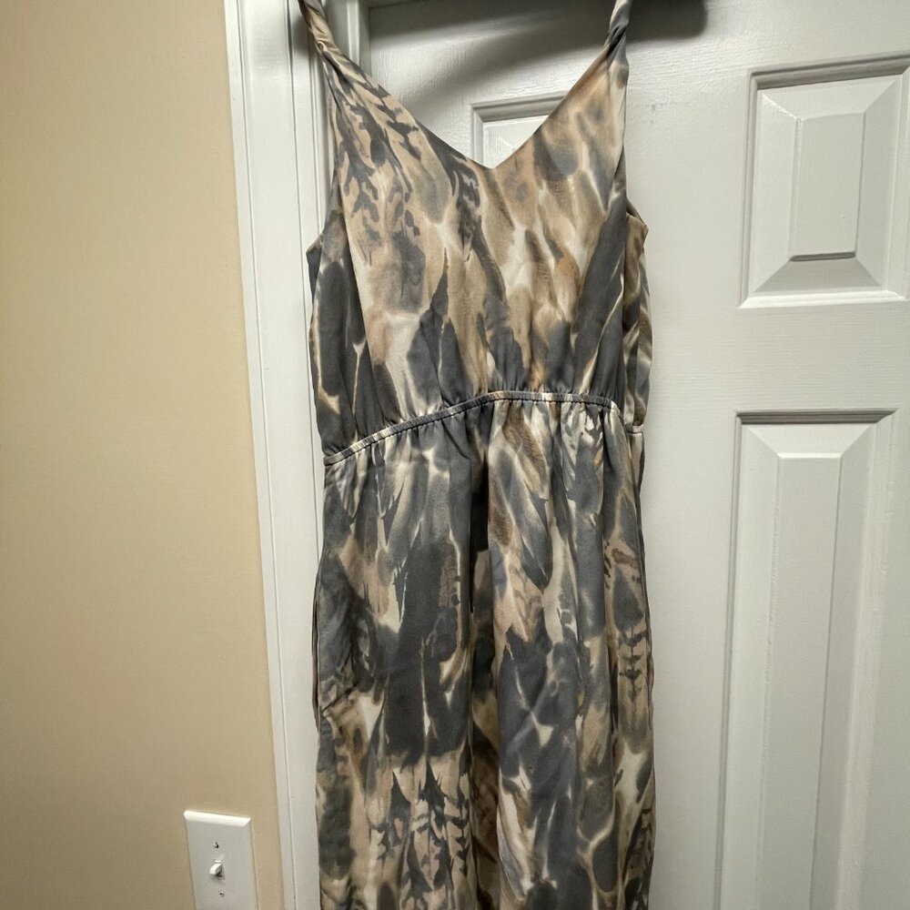 Banana Republic Silk Dress Gray Beige Print Size 2